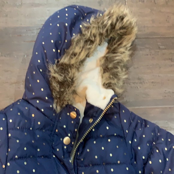Carters 3T girls winter puffer jacket - Picture 3 of 6